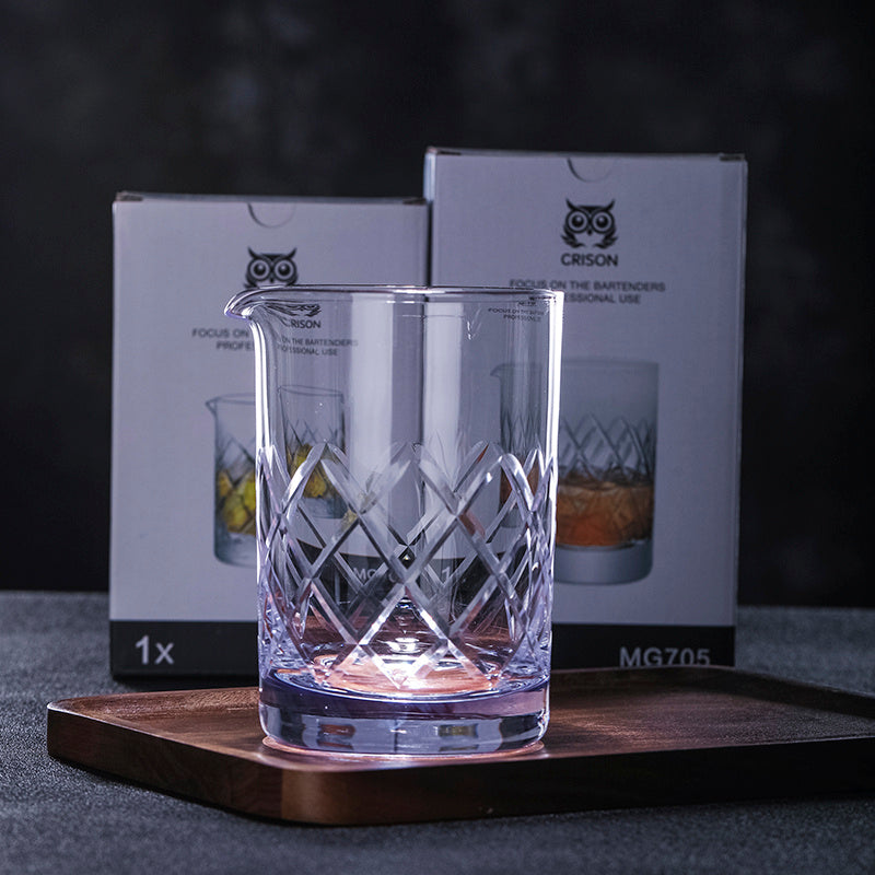Diamond-Cut Crystal Mixing Glass – Carved Cocktail Stirring Cup (Dubai Series)